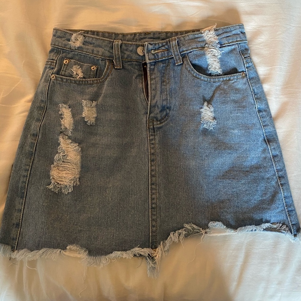 Light wash denim skirt